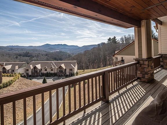 2nd image of 462 Penny Ln