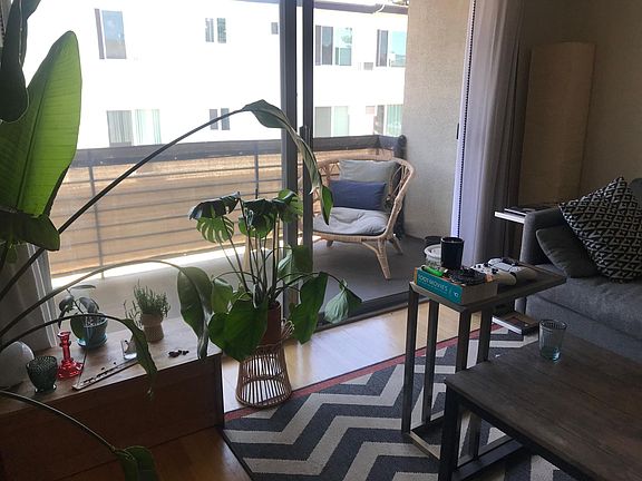 2nd image of 7810 Romaine St APT 4