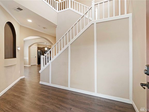 4th image of 1125 185th Street Ct E