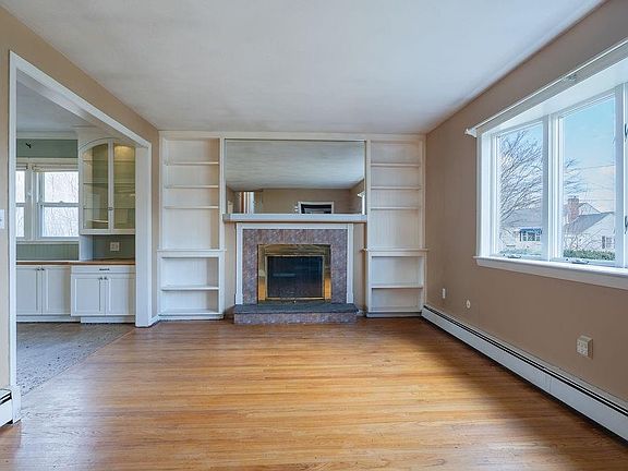 3rd image of 63 Cul De Sac Way