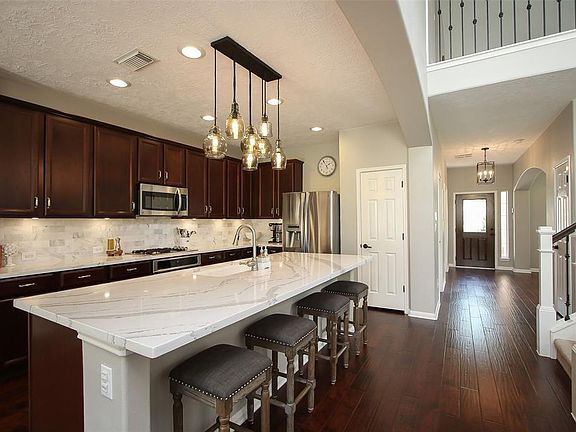 4th image of 25604 Peppermill Creek Dr