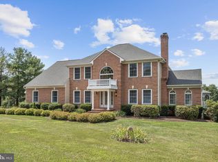 3240 Roscommon Dr, Glenelg, MD 21737