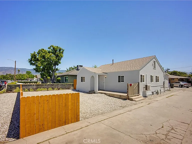 7221 Garden Dr — Photo 1