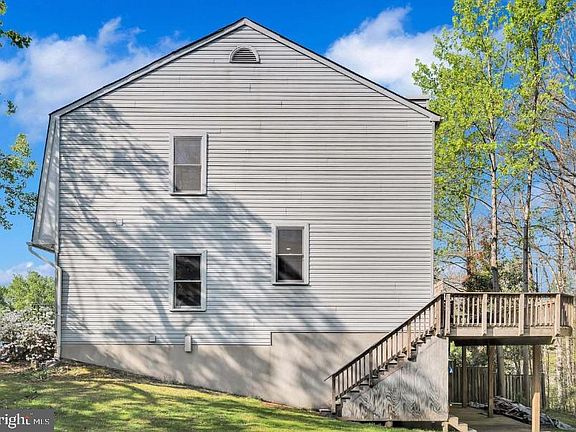 3rd image of 8084 Whitlers Creek Ct