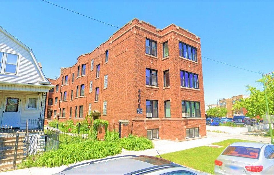 1st image of 4606-08 N Kildare Ave #4608-1E