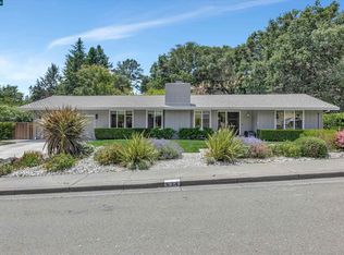 694 Camino Ricardo, Moraga, CA 94556