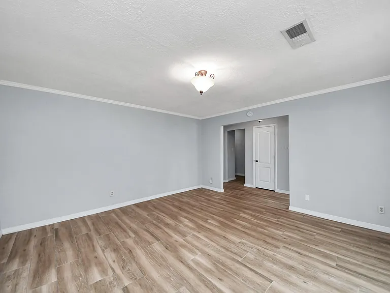 5954 Beaudry Dr — Photo 7