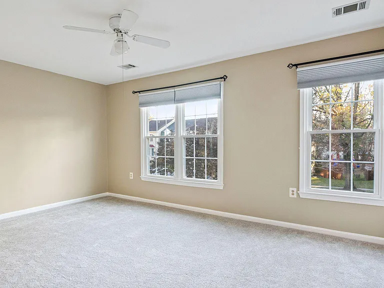 4453 Holly Ave — Photo 20