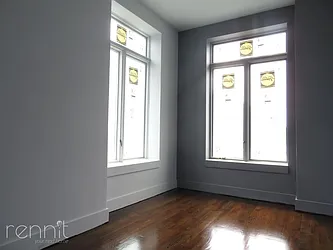 Rented by Rennit Inc.