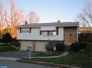 1809 Scindo Ct, Reading, PA 19604