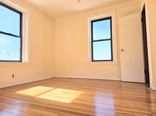 370 79th Street image 1 of 5