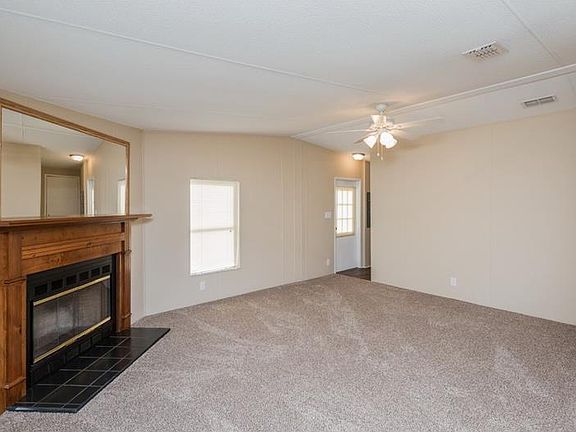5th image of 3000 Thornhill Rd