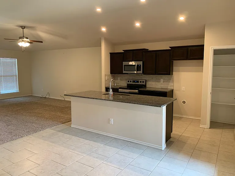 3720 Pontiac Ave — Photo 10