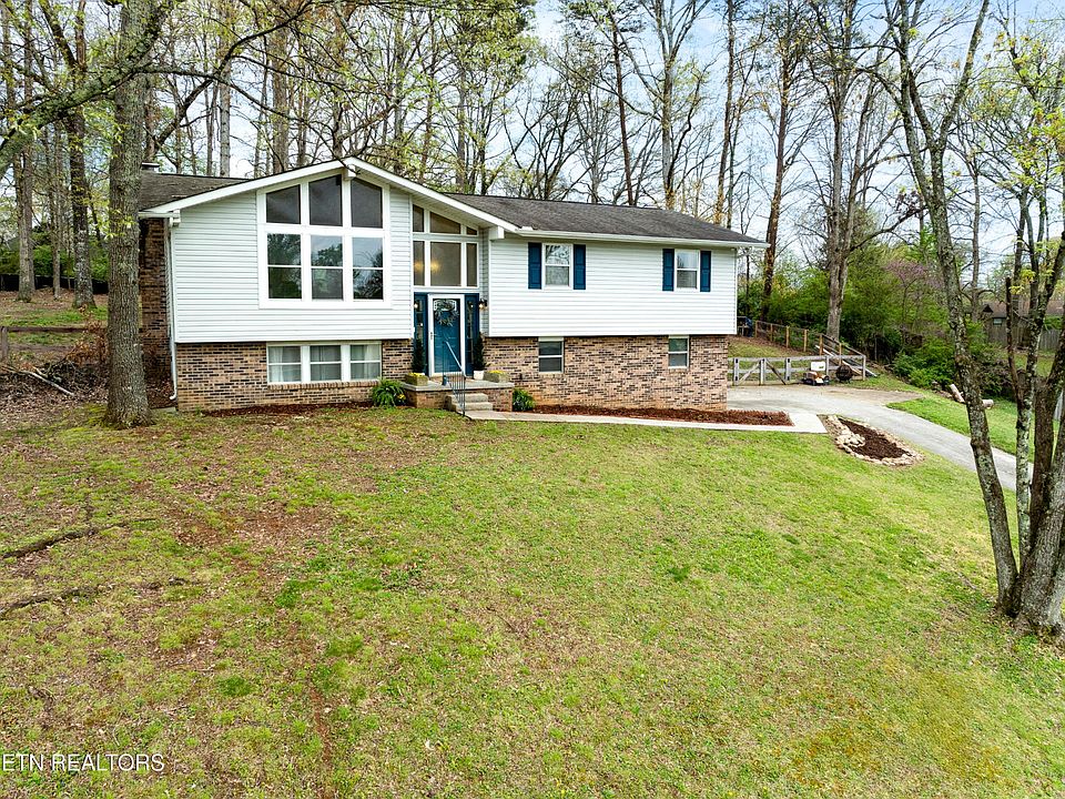 1st image of 8804 Mallow Dr