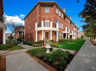 31 Islewood Blvd, Spring, TX 77380