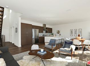 1902 W Liberty Ct, Los Angeles, CA 90026