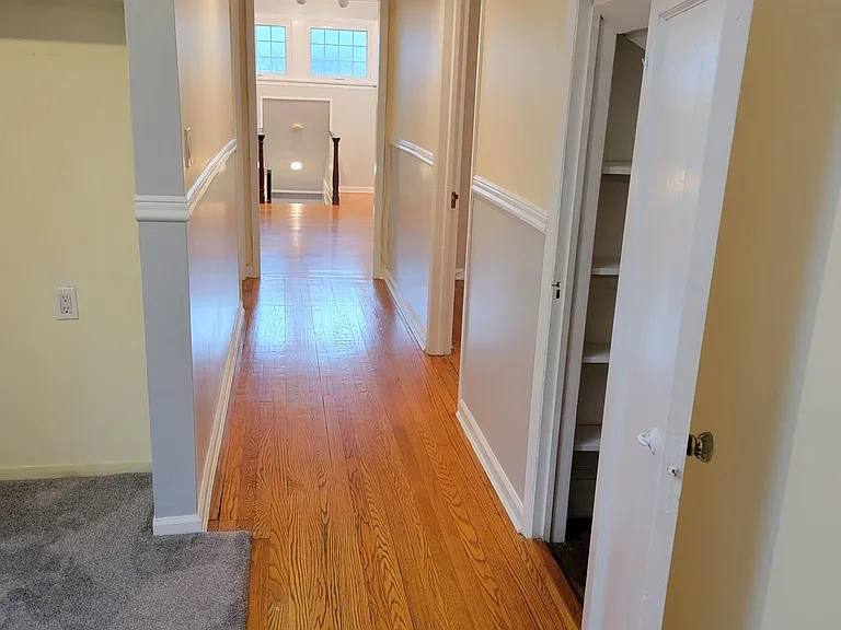 262 Crocus Ave #2 — Photo 15