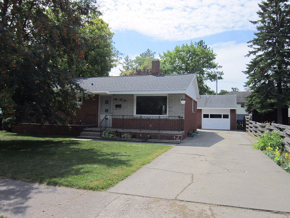 1st image of 1235 Birchwood St