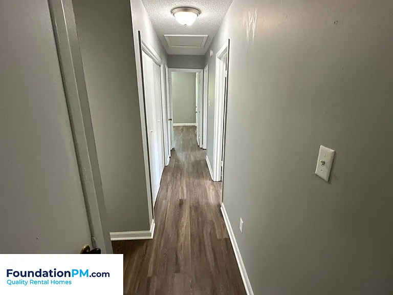 3448 Barbwood Dr — Photo 9