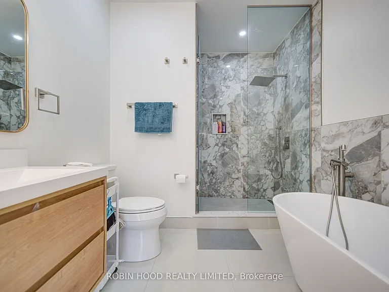 124 Robert St — Photo 13