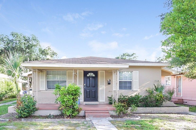 1st image of 2168 8th Ave N APT 2
