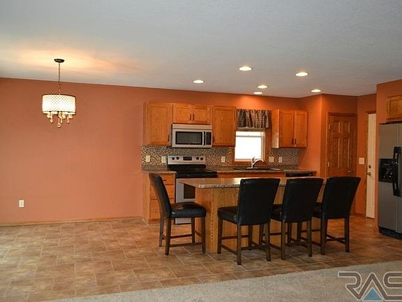 5th image of 5200 S Woodwind Ave