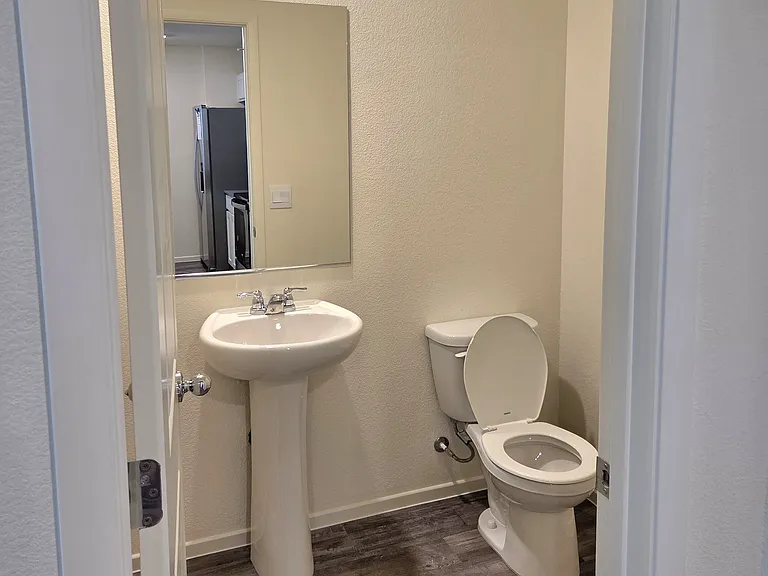 6108 Aster Garden St — Photo 10