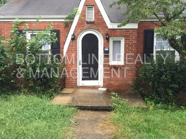 1243 Effingham Rd, Charlotte, NC 28208