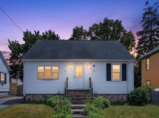 45 Bright St, Fall River, MA 02721