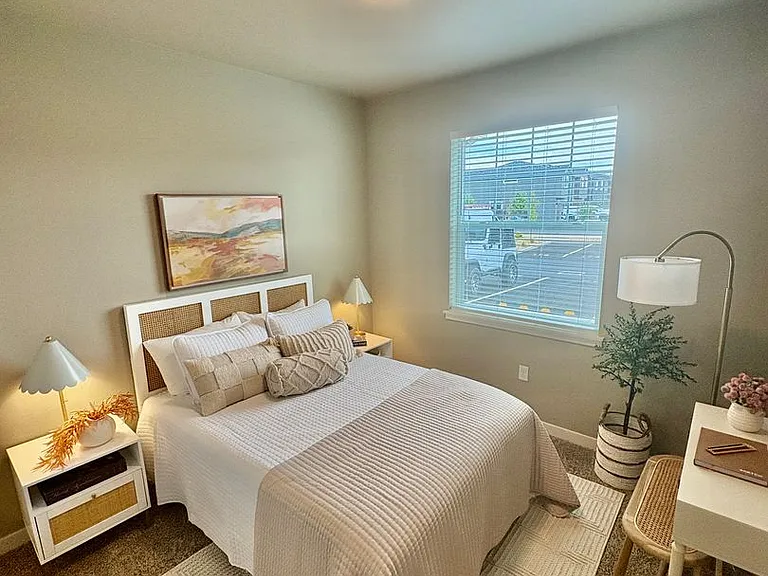 Introducing Dry Canyon Redmond's newest Luxury Apartments — Photo 53