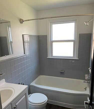 4th image of 17678 Manderson Rd #17678