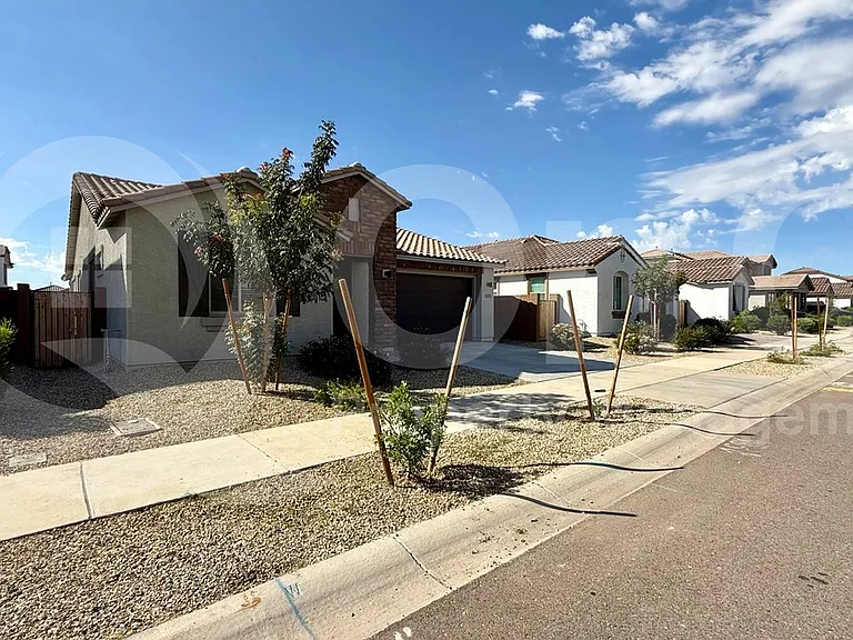 14765 W Sand Hills Rd — Photo 3