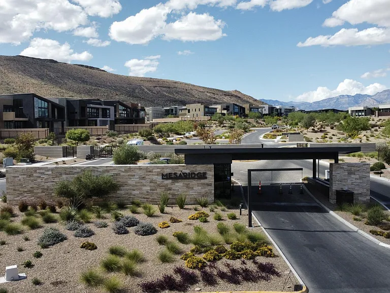 10926 Earth Hues Ct — Photo 19