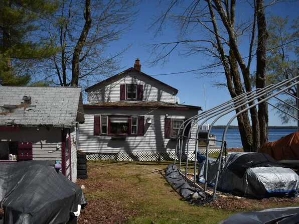 63 Smooth Ledge Road, Standish, ME 04084