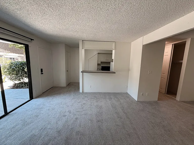 153 Streamwood — Photo 21
