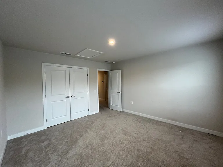 4184 Farmfield Dr — Photo 20