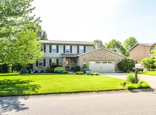 8300 Fox Knoll Ct, West Chester, OH