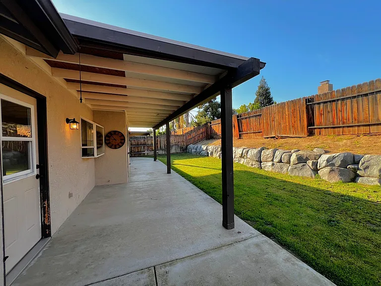 516 Sun Rose Ave — Photo 19