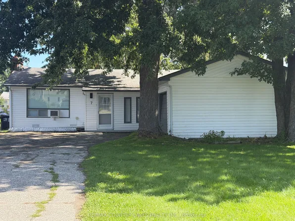 7 Willow Cres, Ramara, ON L0K 1B0