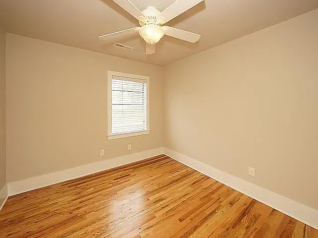 447 N Nassau St — Photo 8