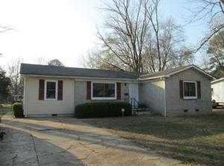 1304 S Cedar Ave, Demopolis, AL 36732