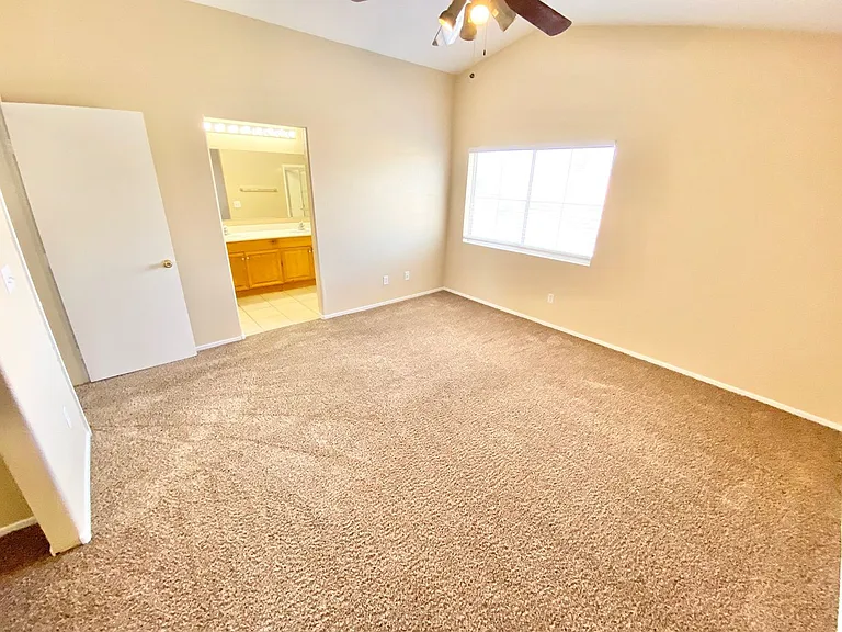5828 Fern Gully Way — Photo 26