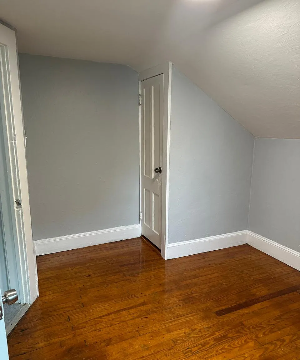 2 bed, 1600 sqft, $1,550 — Photo 2