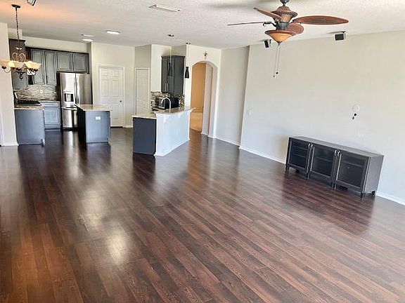 5th image of 18319 Cypress Haven Dr