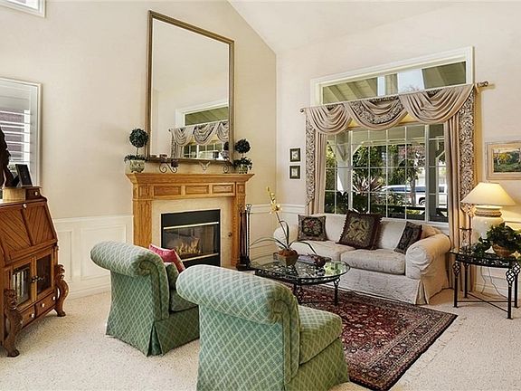 4th image of 23200 Sherwood Pl