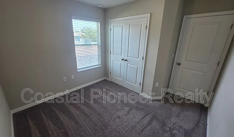 2203 E 23rd Ave — Photo 21