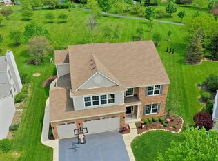 10748 Nantucket Ln, Huntley, IL 60142