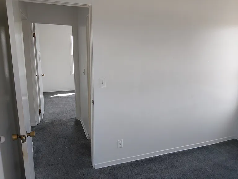 303 S State St #2-C — Photo 26