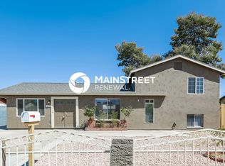 6237 S 44th St, Phoenix, AZ 85042