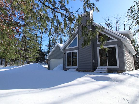 2nd image of 4521 Skyline Rd